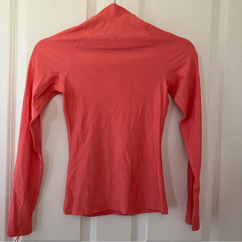 Lululemon Waterside UV Protection Long-Sleeve Rash Guard Raspberry Cream Size XS - Picture 6 of 8